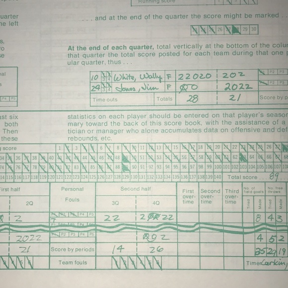 NWOT Wilson Basketball Score Book - Picture 6 of 7